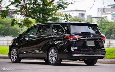 2021 - Toyota Sienna Platinum 2.5L AT FWD - Model 2022, siêu lướt 13.000km